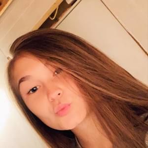 Meet your Posher, Marion